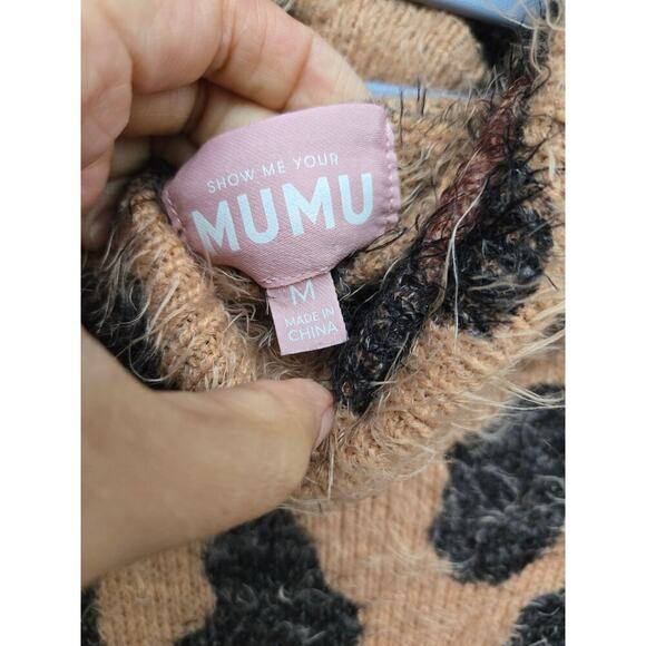 Show Me Your Mumu Women's Cheetah Fever Sweater Size M - Picture 6 of 7